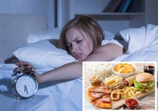 饮食和睡眠正相关，吃得越好睡得越好